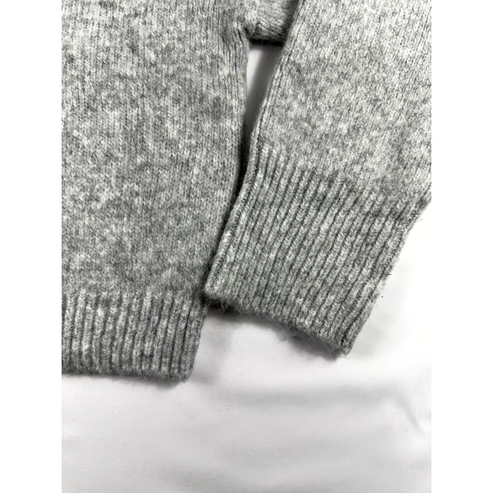 Abercrombie & Fitch women Luxe Soft Brushed grey Sz XS ribbed crewneck sweater - Picture 4 of 8